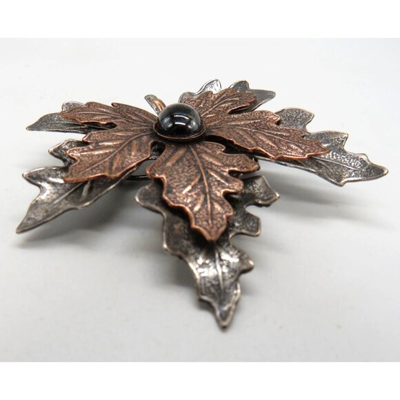 Maple Leaf Brooch 2" Pin Imitation Hematite Center Copper Silver Tone Metals - Picture 7 of 12